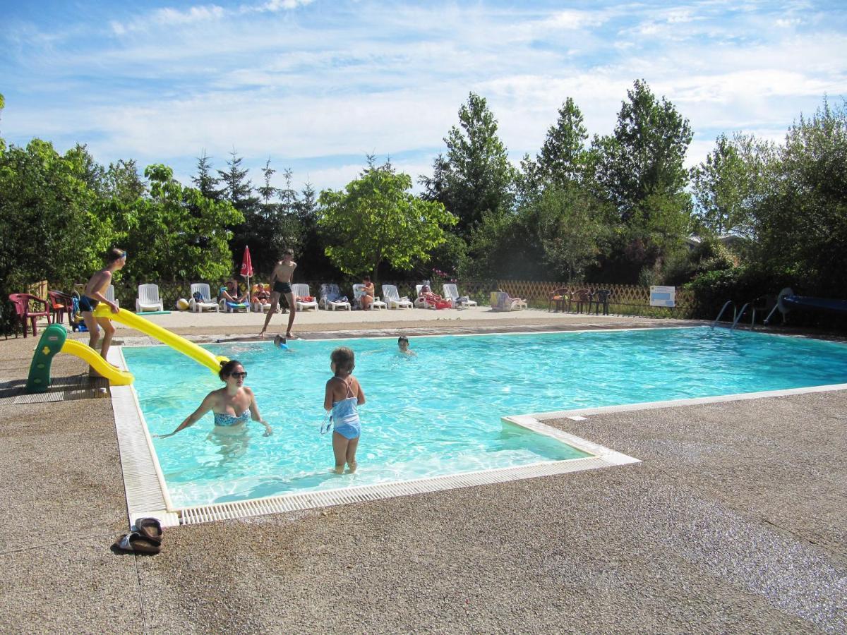 Camping Valloire-Sur-Cisse Villa Seillac Exterior photo